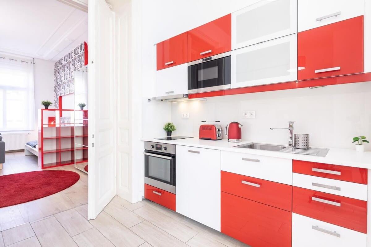 Bright & Large Apartment At Top Location Budapešť Exteriér fotografie